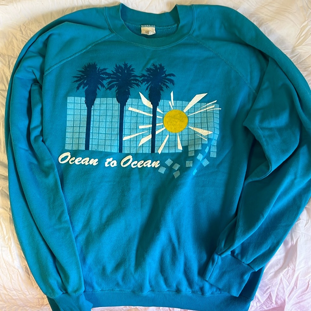 Vintage Crewneck Unisex Ocean Vibes Sweatshirt